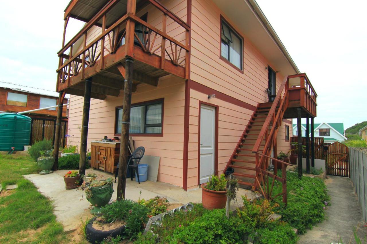 Sea & Lakes Self-Catering 维德尼斯 外观 照片
